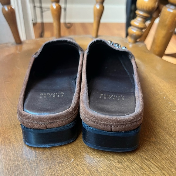 Stuart Weitzman Brown Suede Slip On Loafer. Jeweled accents. Womens size 7 - Picture 6 of 8